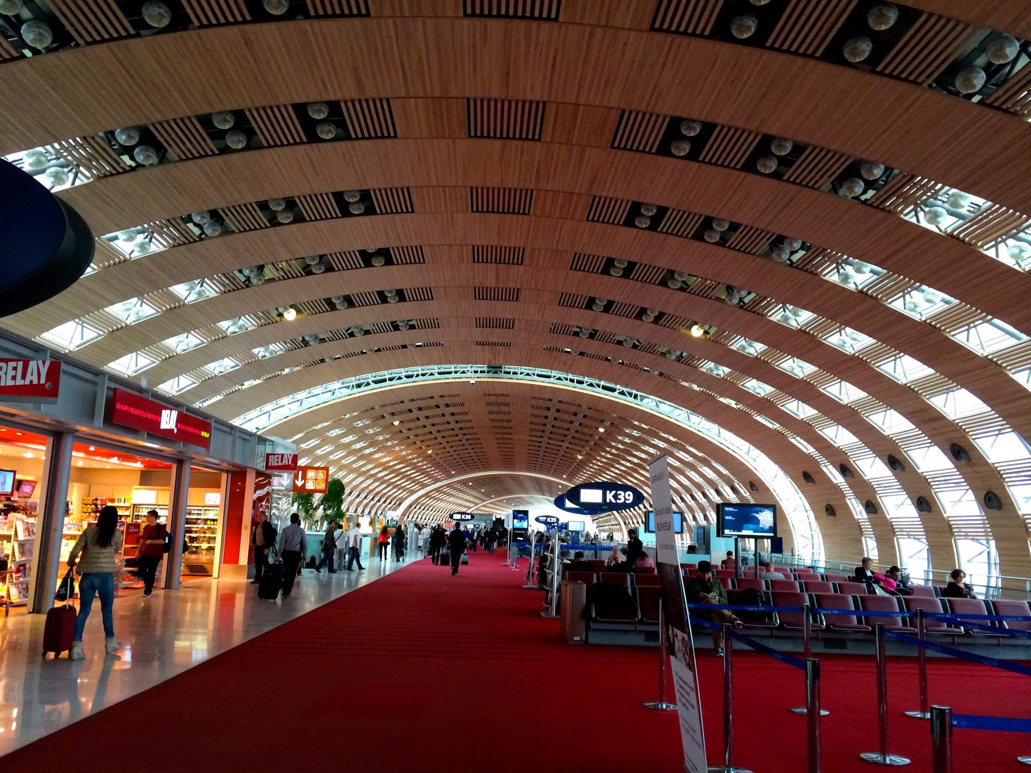 Paris Airport - Charles de Gaulle